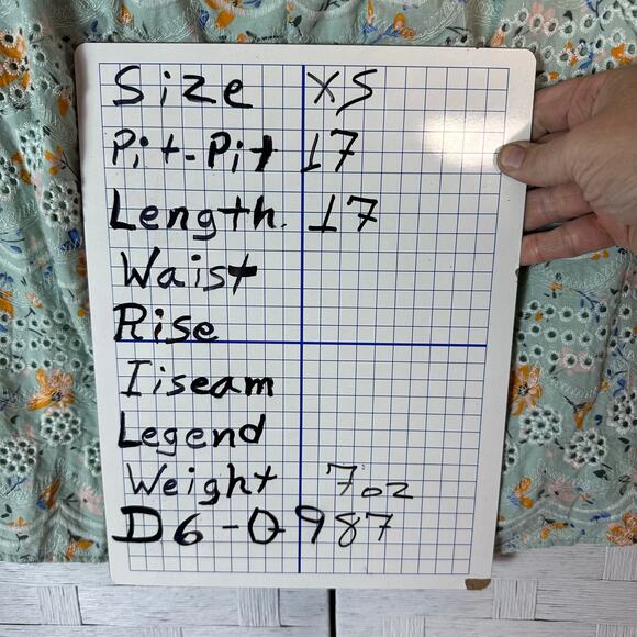 Laia women’s ruffles off shoulder eyelet mint green crop embroidered Bahamian - Picture 7 of 7